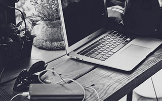 开云娱乐官网-梅西率队轻松取胜，巴萨升至积分榜第三，梅西巴萨数据统计